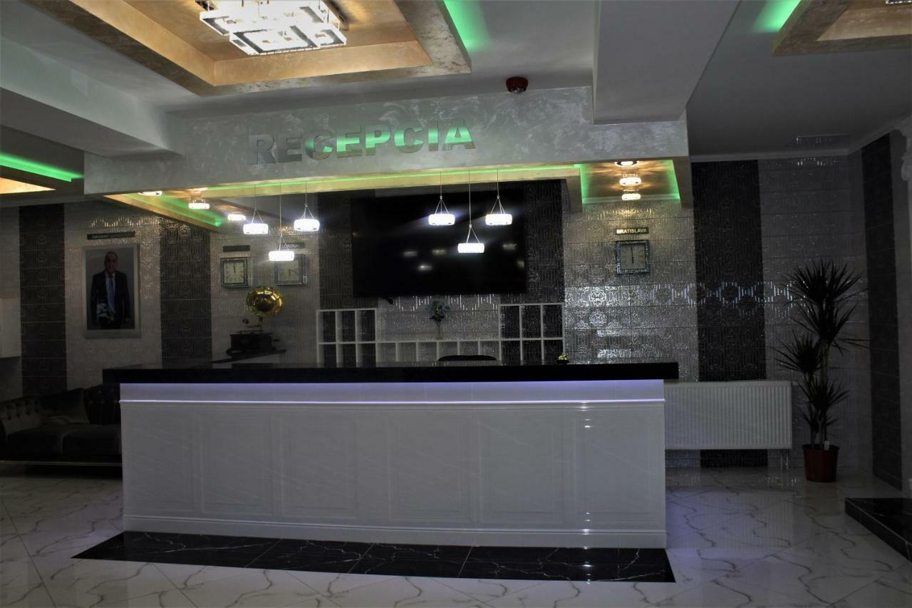 Hotel Chio Vazec Luaran gambar