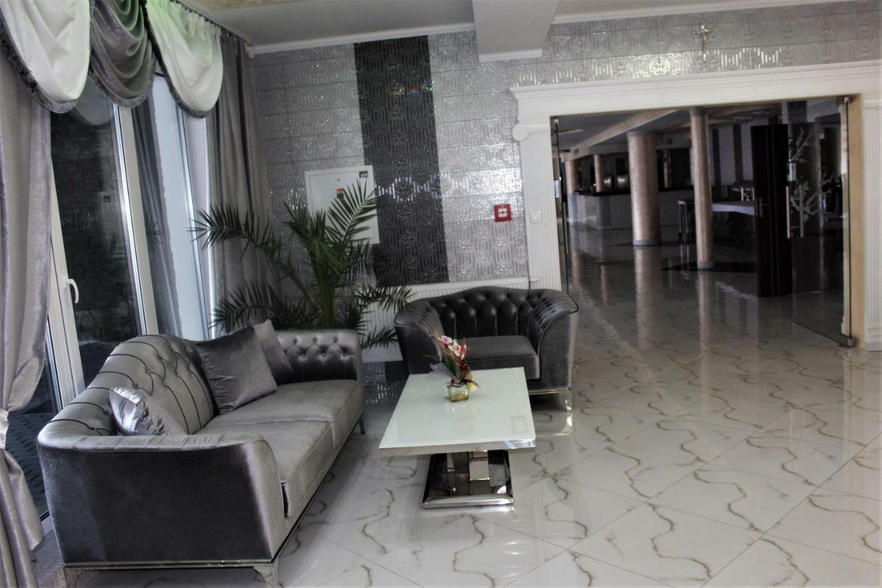 Hotel Chio Vazec Luaran gambar