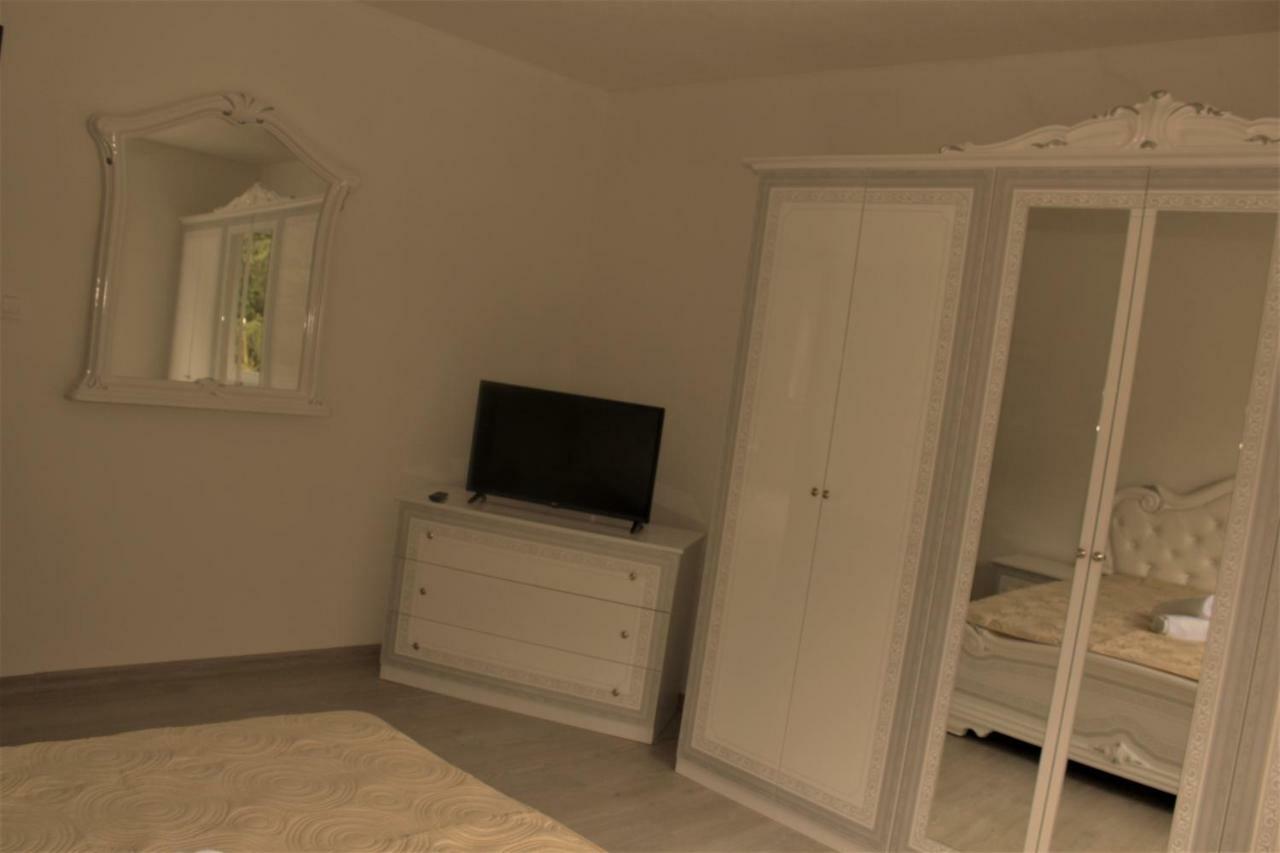 Hotel Chio Vazec Luaran gambar