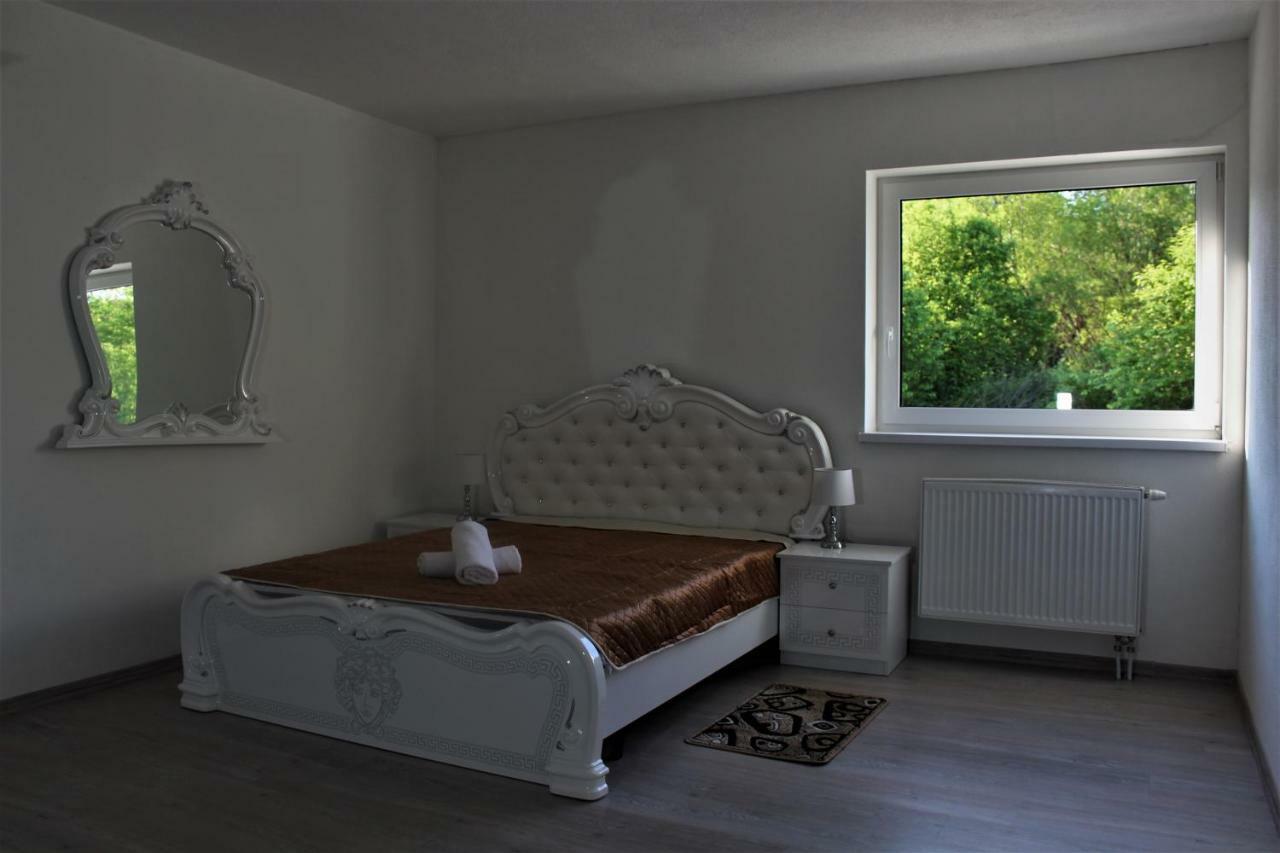Hotel Chio Vazec Luaran gambar